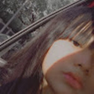 Meet your Posher, Karol